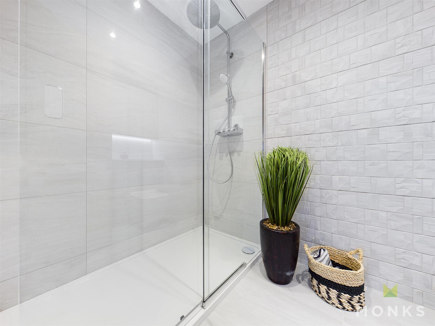 40 Albury Place, Shrewsbury, SY1 2ET For Sale